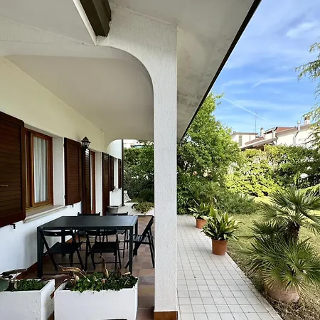 Ca Delle Rose - Carraro Immobiliare - Family Lido di Jesolo